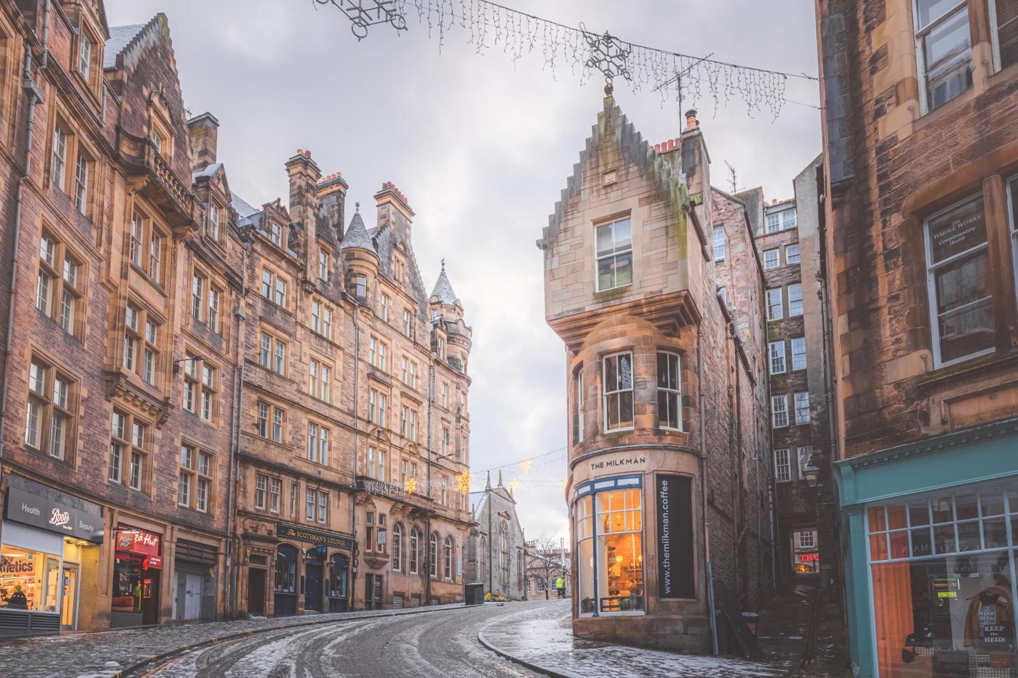 Pass The Keys Beautiful And Bright Georgian Style Morningside Apartment エディンバラ エクステリア 写真